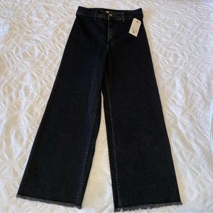 Billabong high rise black wide leg jeans. NWT and never worn!